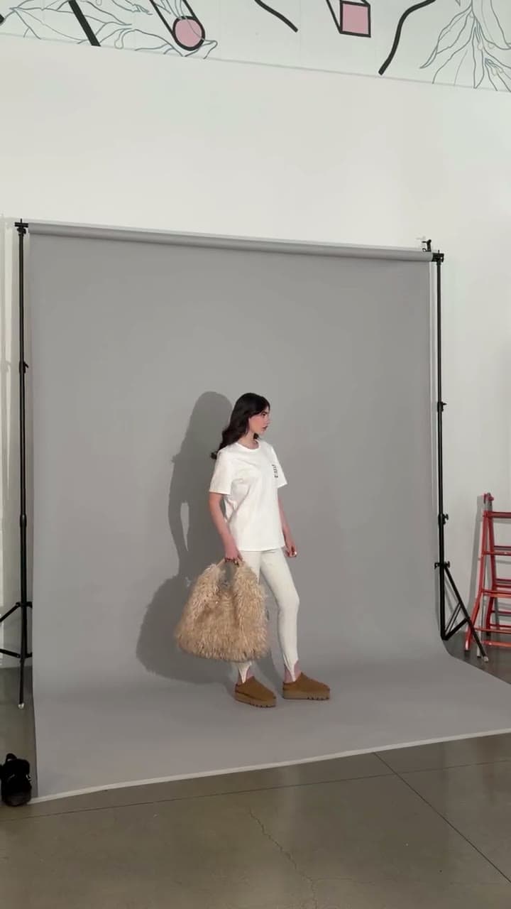 Marc Ellis — backstage dello shooting FW26-27: felpe e t-shirt con logo Marc Ellis