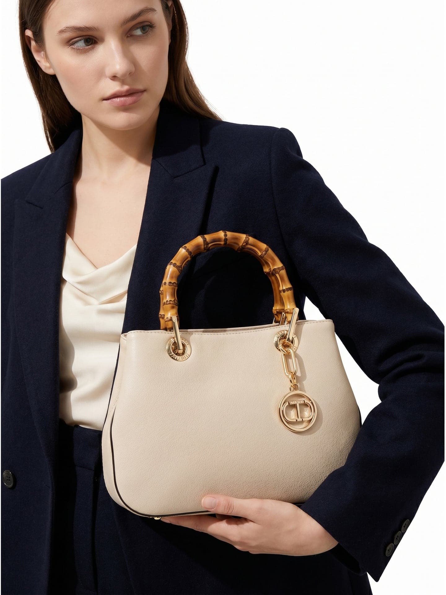 Twinset — borsa a mano color neve con manici in bambù